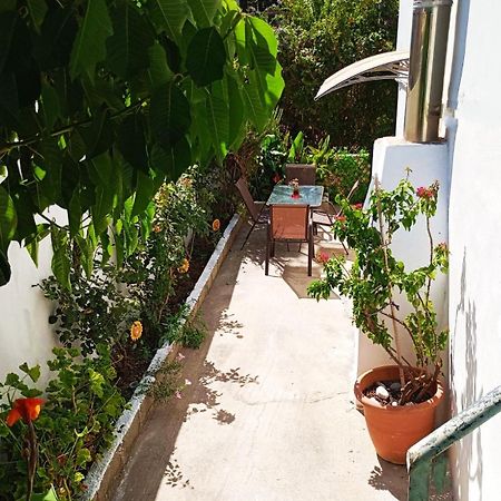 Appartement Sleepili à Vrísai Extérieur photo